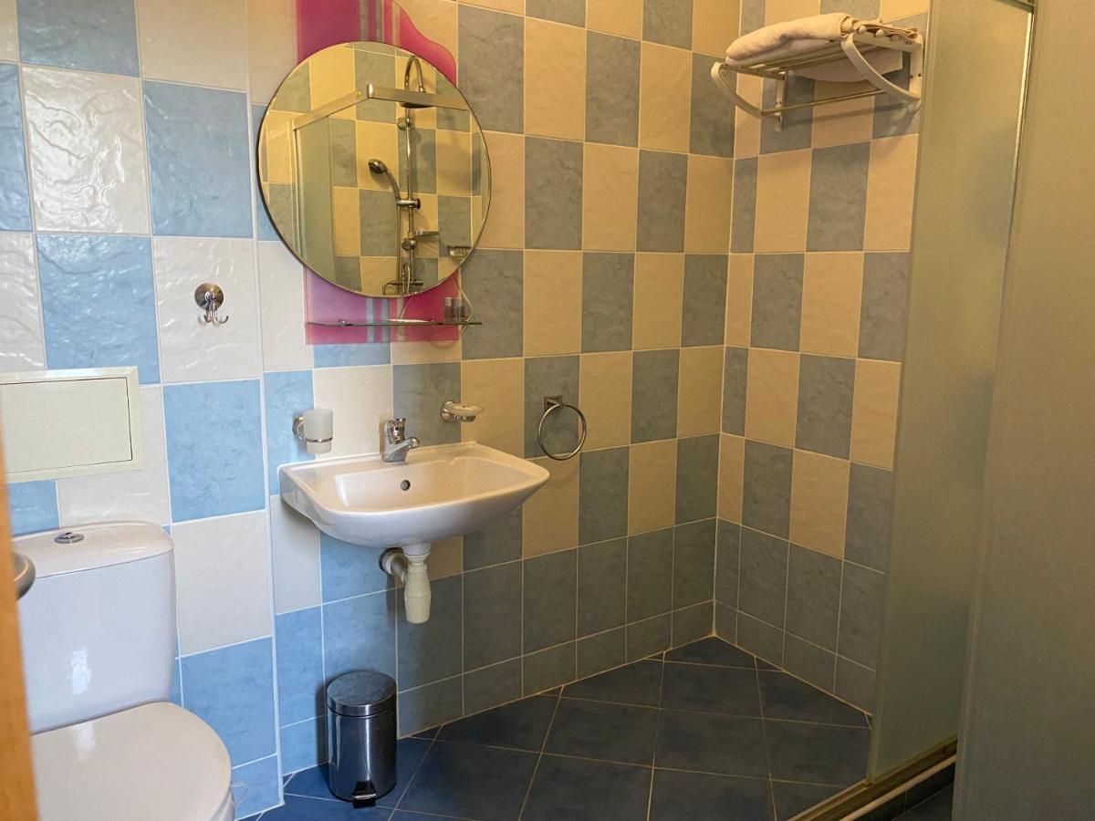 Guest House Golden Flake 4Km From Bolata Beach Balgarevo Bagian luar foto