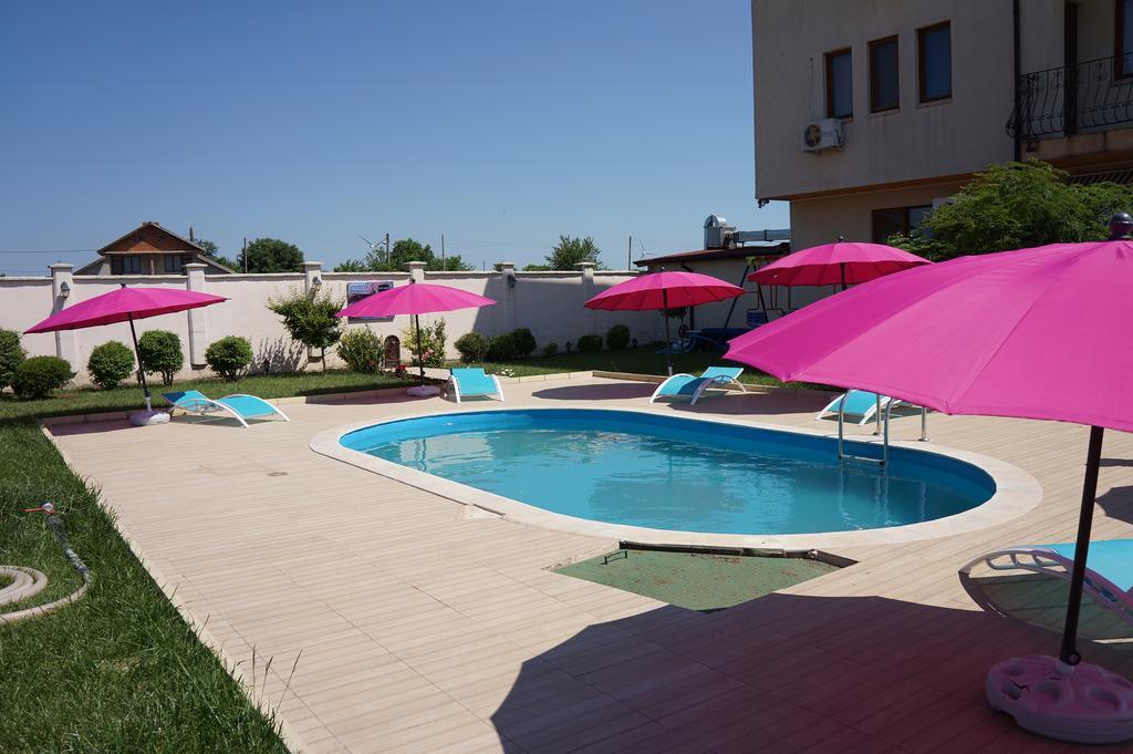 Guest House Golden Flake 4Km From Bolata Beach Balgarevo Bagian luar foto