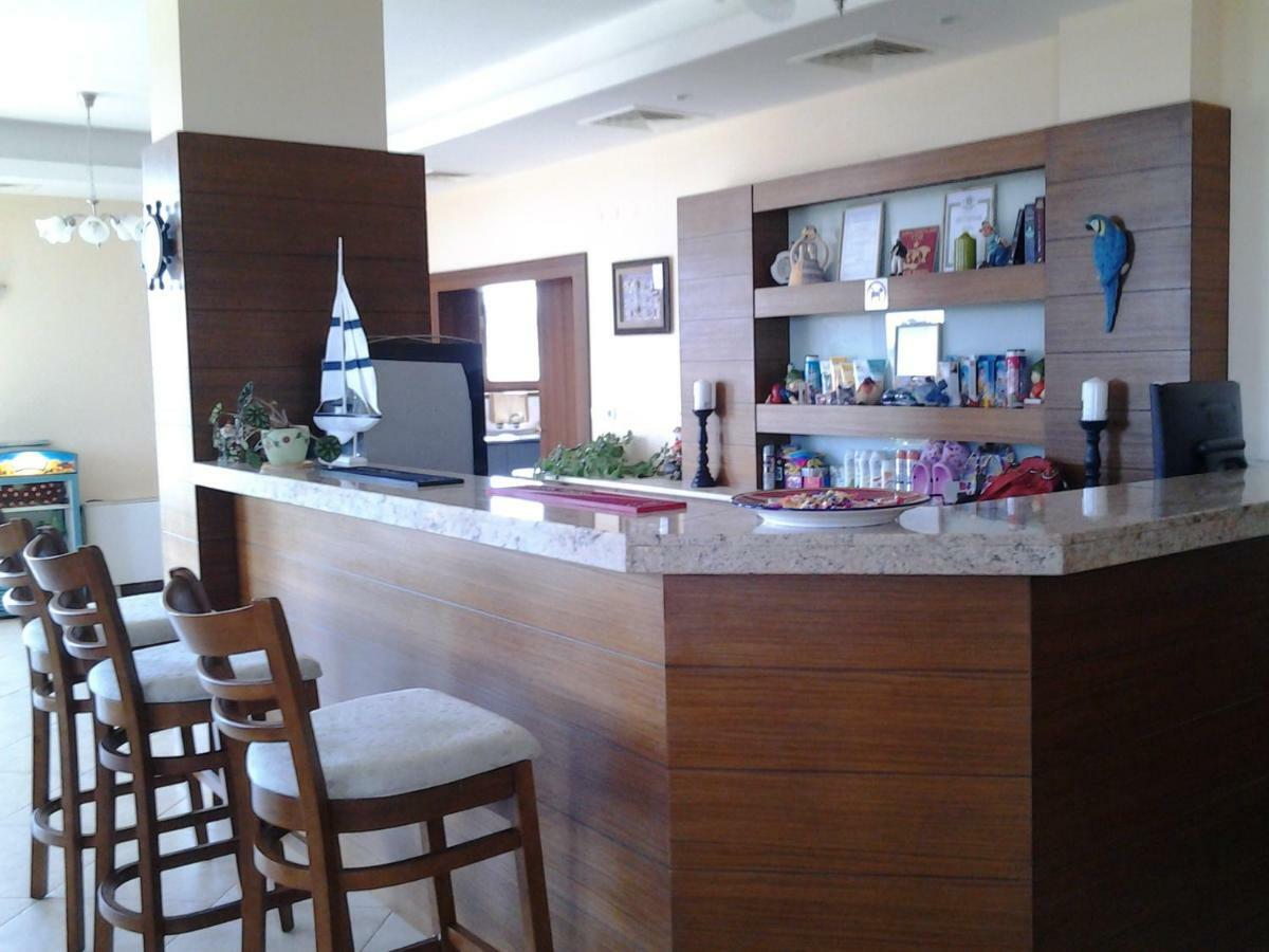 Guest House Golden Flake 4Km From Bolata Beach Balgarevo Bagian luar foto